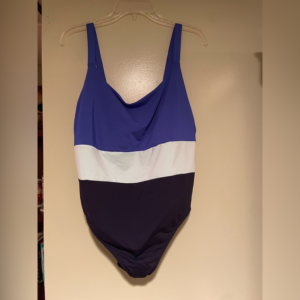 ATHLETA BATHING SUIT